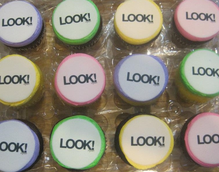 Edible Images Plaqued on Fondant for 1 Dozen Cupcakes